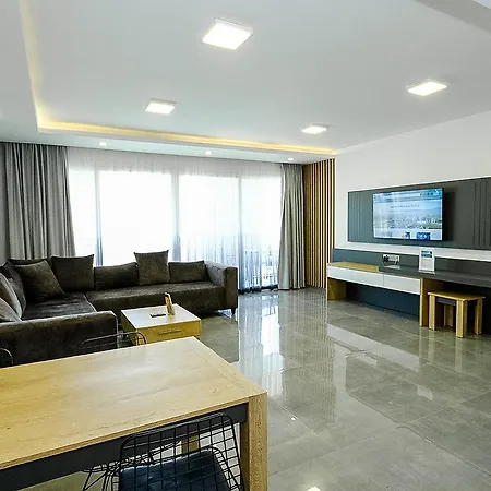 Apartament Xo Courtyard Long Beach Trikomo